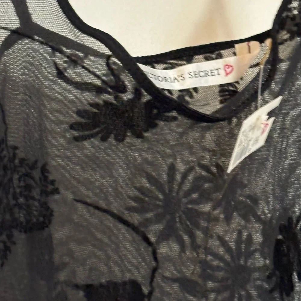 NWT Victoria's Secret Black Lace Floral lingerie